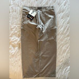 Arc'teryx Men's Alibi Pants in Oyster